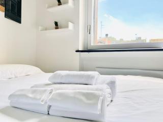 5 Min Walk to DUOMO Petite Loft! - Milaan - 4