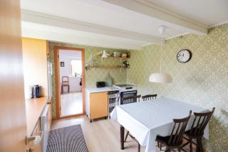 Traditional Faroese House Near Airport - 2