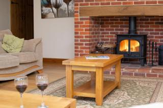 4 Bed in Fakenham oc-1261 - 3