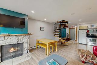 Cozy Crystal Mountain Condo - 2