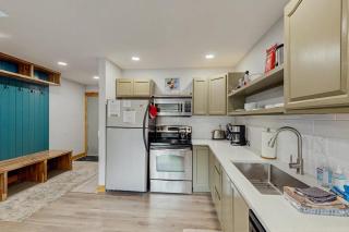 Cozy Crystal Mountain Condo - 3
