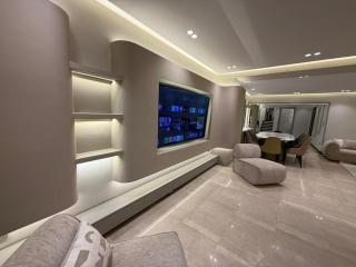 Luxurious Modern Flat with Nile & Pyramids View - 7