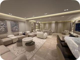 Luxurious Modern Flat with Nile & Pyramids View - 5