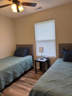 Cozy Home three miles from Purdue - 1