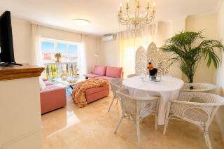 Apartment with private parking included - Granada - 0
