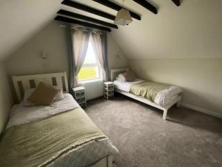 Maghery Beach Cottage Dungloe - 4