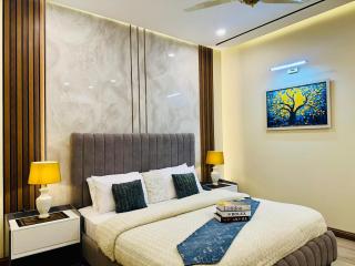 Luxury apartment in islamabad - 0