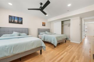 Ironbound 20m to NYC Sleeps 6 with 1 Free Parking Apt1 - 4
