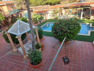 Thumbs up apartments with pool and near beach - 4