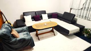 The Work & Chill House - 3BR with Workspace, BBQ, Terrace - 9