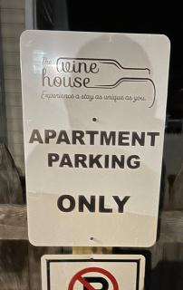 The Wine House - 8