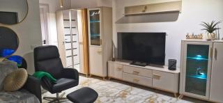Solis - Sunny Modern Near Craiova Airport - 1