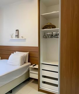 150m da Praia das Toninhas Com Varanda Gourmet - 3