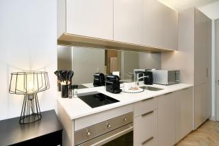 Modern Executive Apartment in Sandton One Rosebank - 0