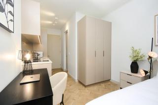 Modern Executive Apartment in Sandton One Rosebank - 5