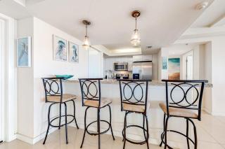 Solare Tower 705 - 1
