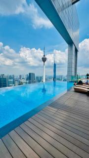 Platimum Pixma Suites by Klcc - 2