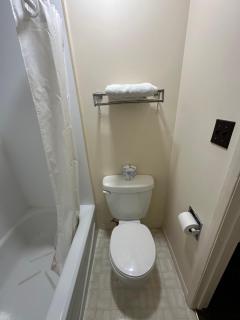 Auberge Eldo Inn - 2