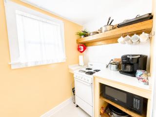 Cottage 8-9 - Stand Alone 2 Bedroom 2 Bath Private Courtyard Pet Friendly with Fee - 5