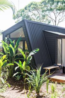 The Sunshine Bungalow - private pool - decks - location - 7
