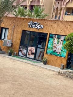 Tiba golden chalet with pool view steps from sea - 7