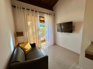 Pousada Villa Barong - Apartamentos completos a 150m do Centrinho da Praia do Rosa com Piscina e Churrasqueira - 3