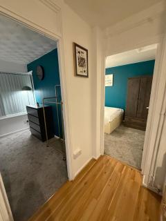 Comfortable & Cosy Tranquil Apt - 5
