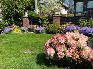 Rose Garden Vacation Studio - 7