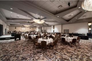 Coast Lethbridge Hotel & Conference Centre - 7