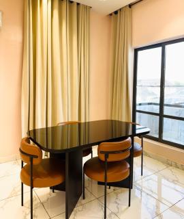 Modern 2 Bedroom Unit Spacious Neat Secure Lekki - 0