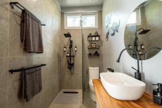 Modern, private 3-bed house in the heart of Dauin - 5