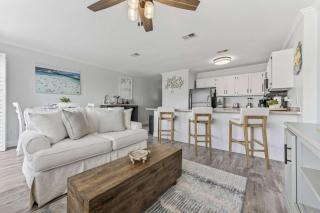 Holiday Isle - Private Beach - Special Offer - 1