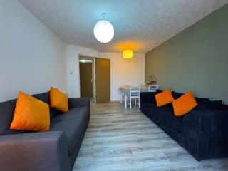 Immaculate Peaceful Central Retreat - 4