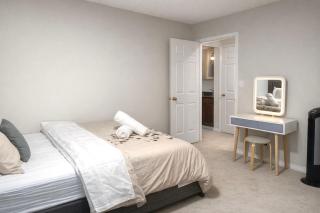 4-Level Split Home in Southeast Edmonton - 6