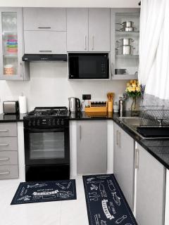 Chuchi Haven Stylish 1BR Apartment in Chudleigh - 2
