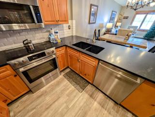 Expedition Station 8608 by SummitCove Lodging in Colorado - 1