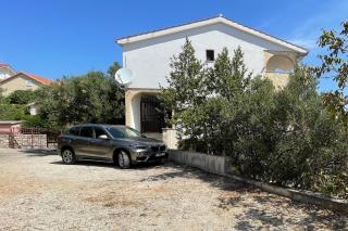 Family-friendly apartments with swimming pool Businci, Ciovo - 25833 - 8