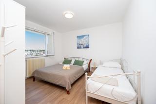 Apartments by the sea Biograd na Moru, Biograd - 25467 - 1
