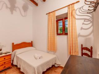 Can Pere - 3-Bedroom Villa for 7 Guests - 6