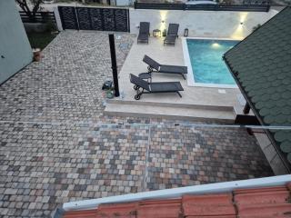 Holiday house with a swimming pool Kakma, Biograd - 25530 - 1