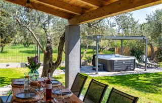 3 Bedroom Stunning Home In Fazana - 8