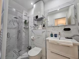 Apartments with WiFi Split - 25945 - 1