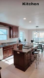 Echo and Edge 4 BR, 2 BA, 2100 sq ft, EV Charger - 4