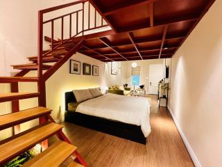 Cozy Vibe Home Short Walk to Hoan Kiem Lake Max 6 - 1