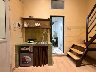Night Market Location Loft w Bath Tub Max 6 - Hanói - 2