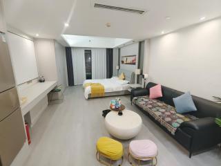 Jinmu Homestay ,Workers' Stadium Subway Station, Sanlitun, Beijing - 1