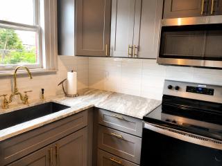 Spacious 1BR Retreat - 1