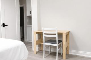 Private & Cozy Two Bedroom Suite in Guelph - 6