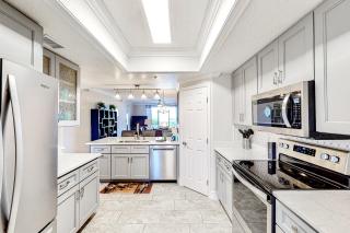 Shorewood 505 - 6