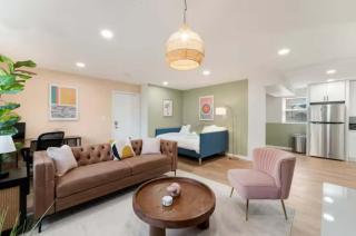 Cozy 1 Bedroom 1 Reserved Parking Workdesk - 1